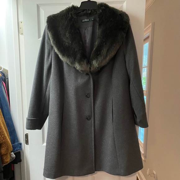 Ralph Lauren Jackets & Blazers - 🌟Ralph Lauren Faux-Fur Collared Coat🌟